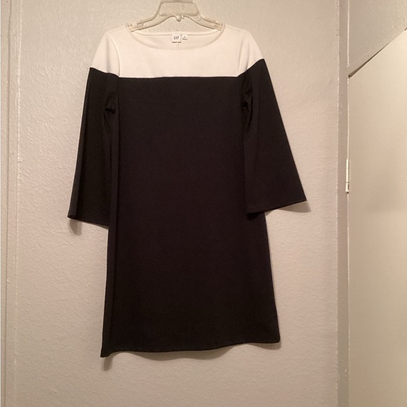 Gap Elegant Black and White Dress S - Picture 2 of 5